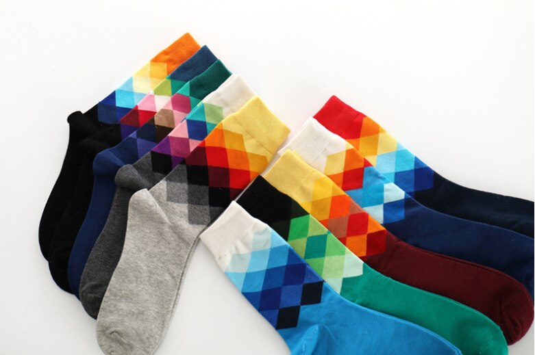 calcetines de rombos colores