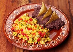 desayuno huevos a la mexicana