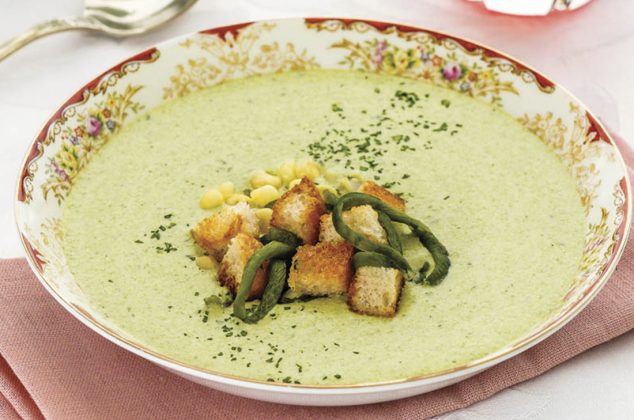 Recetas mexicanas: sopa de poblano y elote